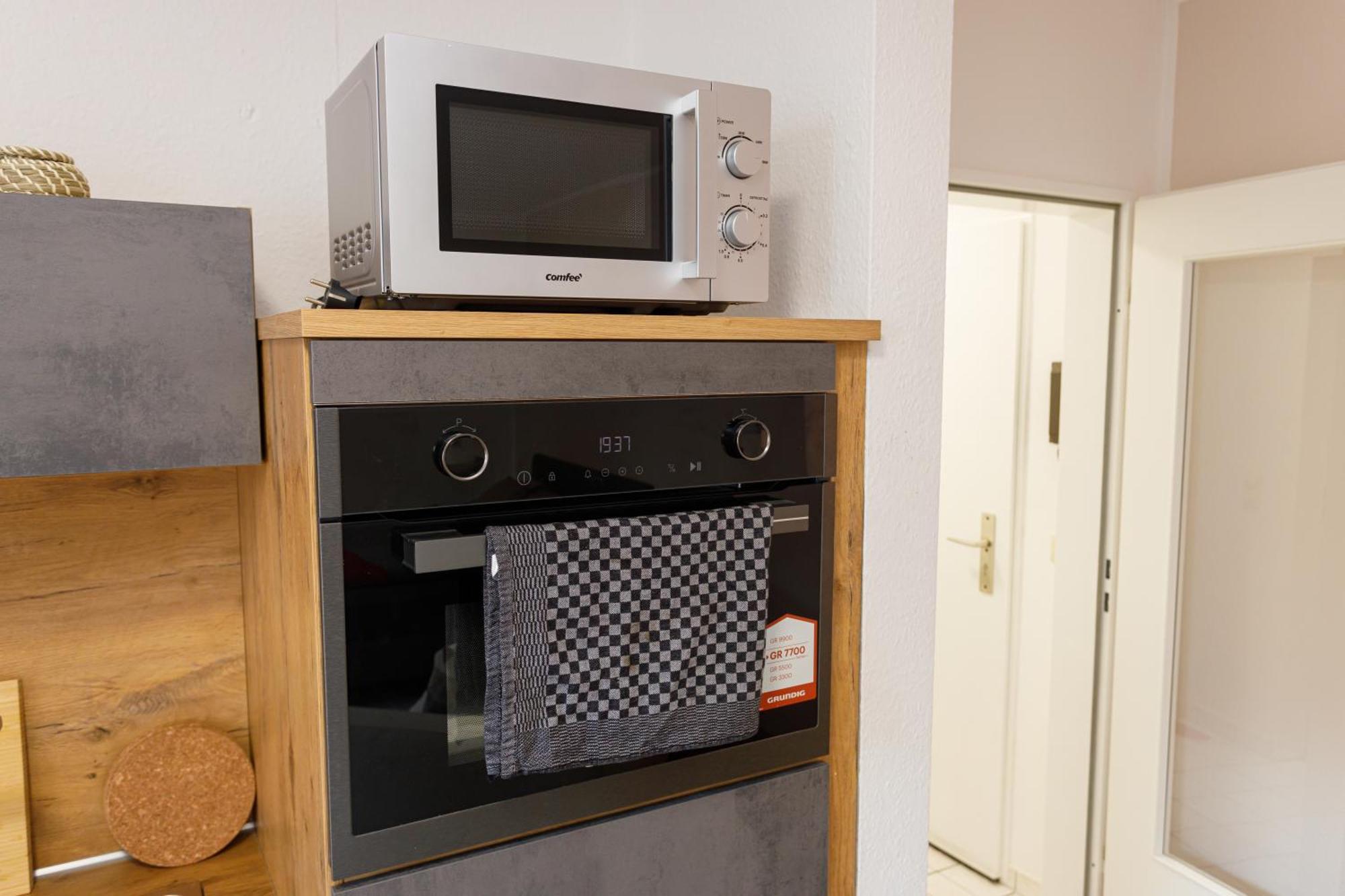 Fullhouse - Eisenach - K70 Apartments - Washing Machine - Smarttv Buitenkant foto